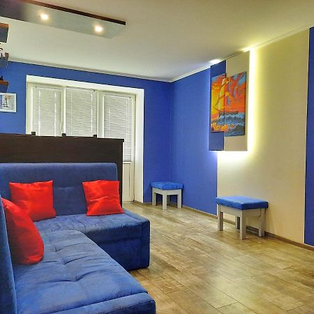 Sea Style - Сеть апартаментов Alex Apartments Бесконтактное заселение 24-7 Полтава Екстериор снимка