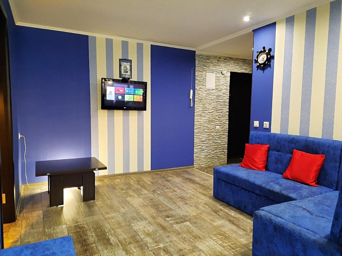 Sea Style - Сеть апартаментов Alex Apartments Бесконтактное заселение 24-7 Полтава Стая снимка