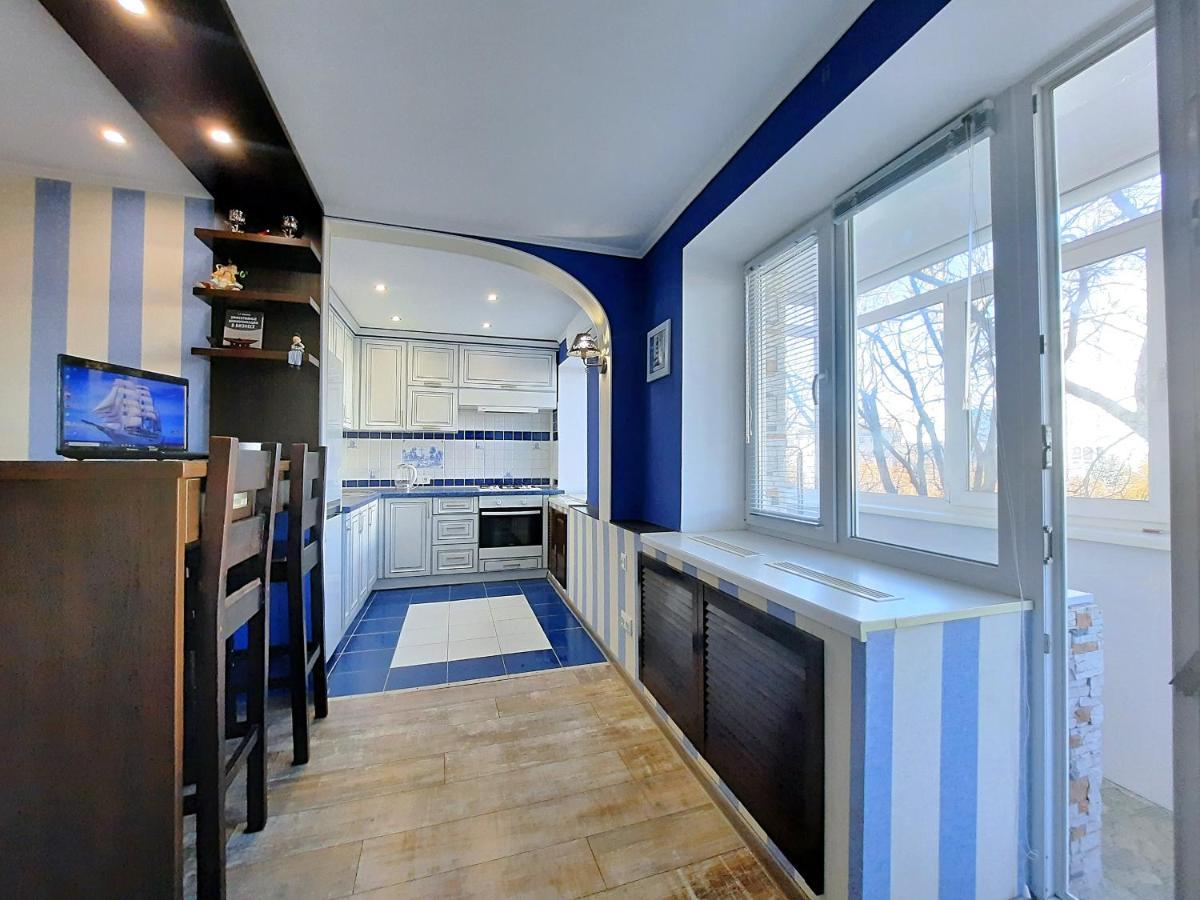 Sea Style - Сеть апартаментов Alex Apartments Бесконтактное заселение 24-7 Полтава Стая снимка