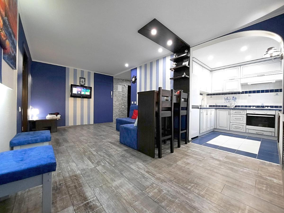 Sea Style - Сеть апартаментов Alex Apartments Бесконтактное заселение 24-7 Полтава Стая снимка